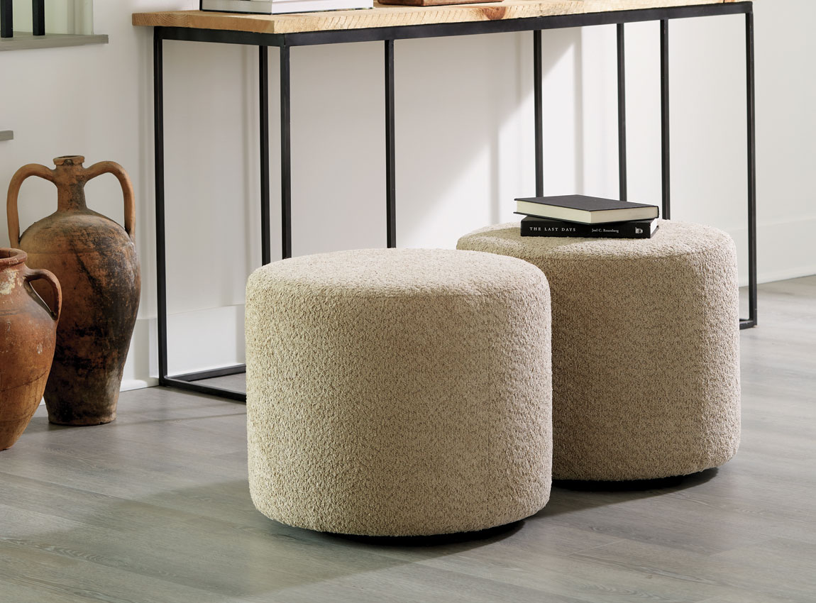 882 Cocktail Ottoman